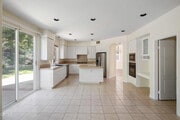 Photo - 721 Owen Ct