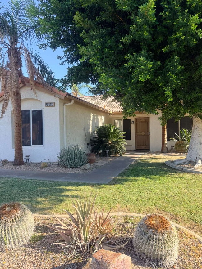 Photo - 3-Bedroom Home, Large Rear Yard!
La Quinta, Long-term (1 Year) Rental