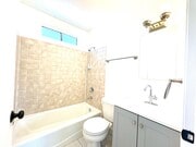 Photo - 203 E 53rd St Unit #3