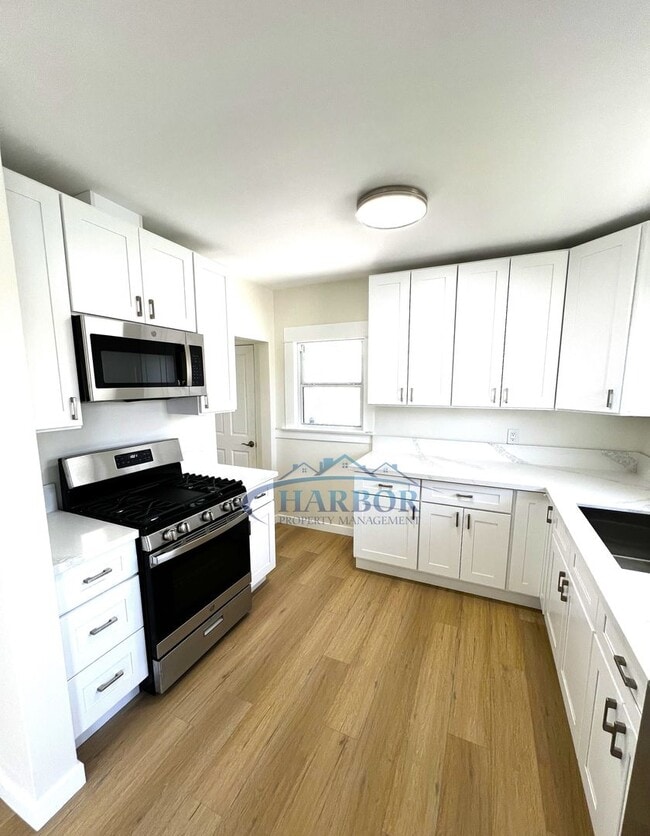 Photo - 226 N Bonnie Brae St Apartment Unit 228.5