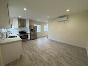 Photo - 756 Harps St