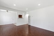 Photo - 534 Hyde Park Pl Unit 534