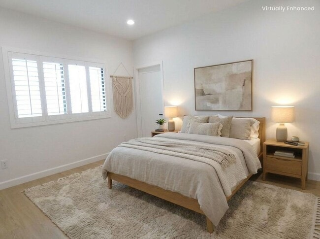 Photo - 5346 Lexington Ave Unit 5348