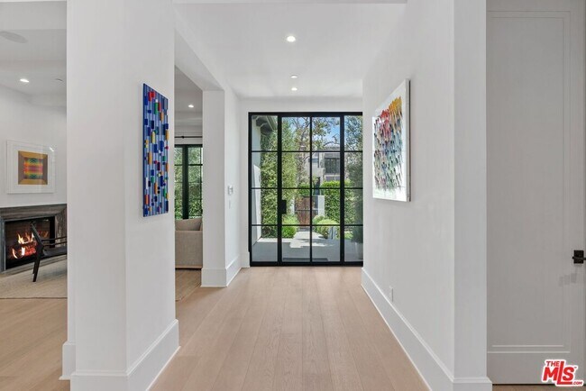 Photo - 6360 Drexel Ave