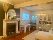 Photo - 907 N Genesee Ave
