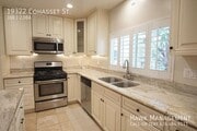Photo - 19322 Cohasset St