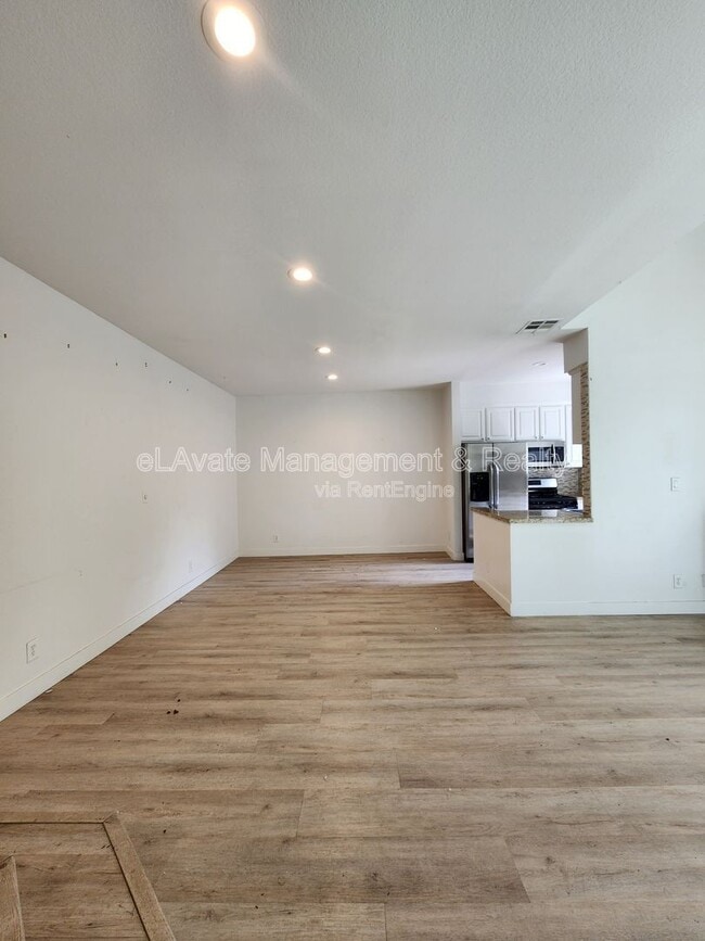 Photo - 14625 Dickens St Unit 201