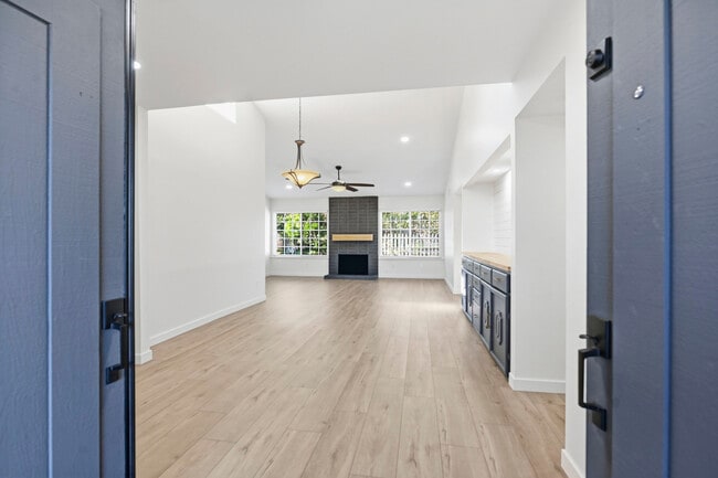 Photo - 362 Via Los Arcos