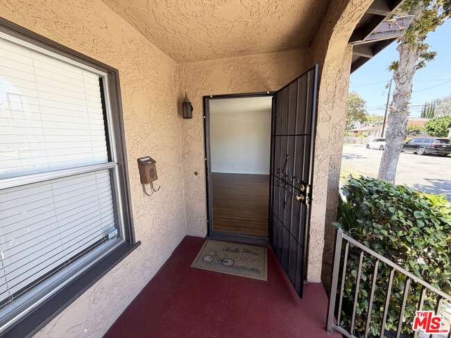 Photo - 3901 Sawtelle Blvd