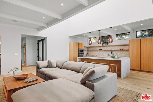 Photo - 31376 Broad Beach Rd