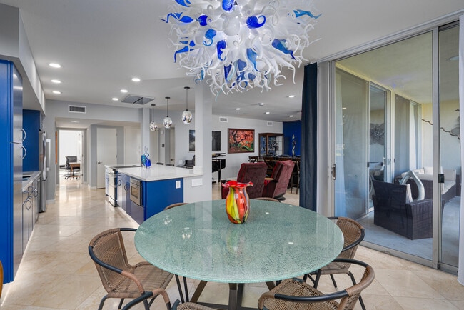 Photo - 449 Desert Lakes Dr