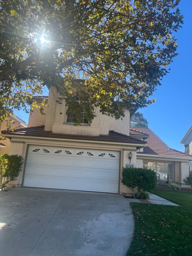 Building Photo - 5018 Evanwood Ave