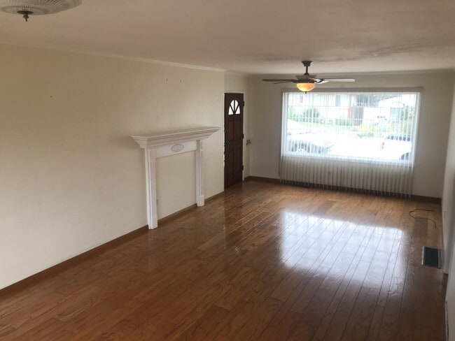 Photo - Beautiful Remodeled House with Large Fenced Lot and Big Garage