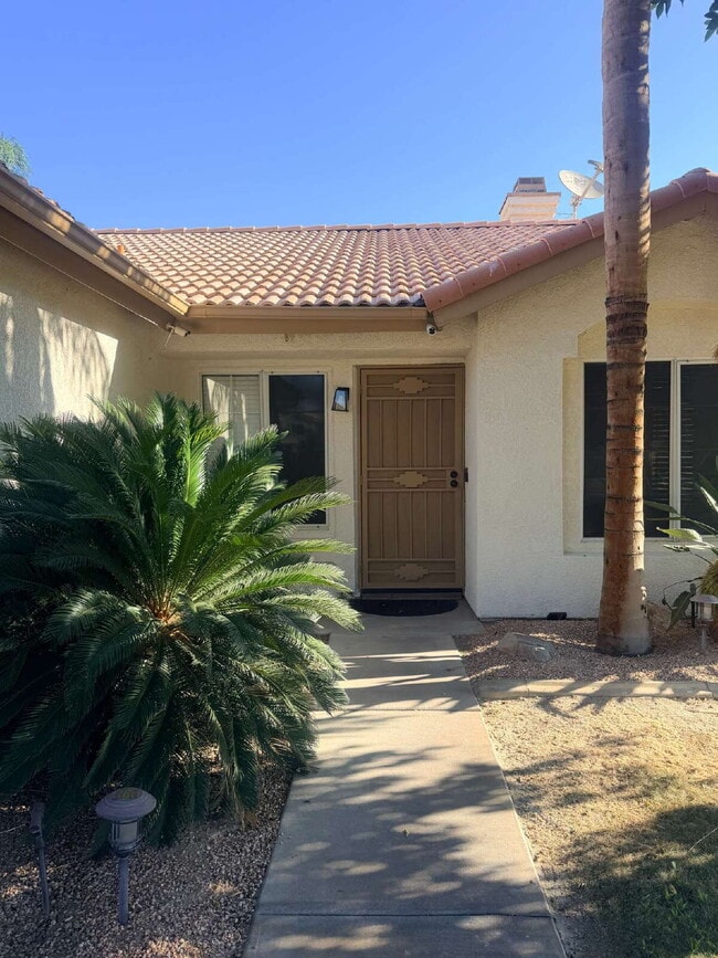 Photo - 3-Bedroom Home, Large Rear Yard!
La Quinta, Long-term (1 Year) Rental