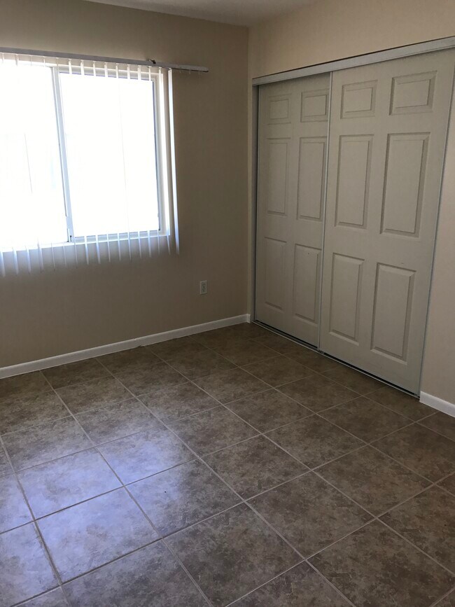 Photo - 6842 Agnes Ave