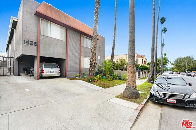 Photo - 1426 Cochran Ave Unit 6