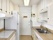 Photo - 960 Larrabee St Condo Unit 115