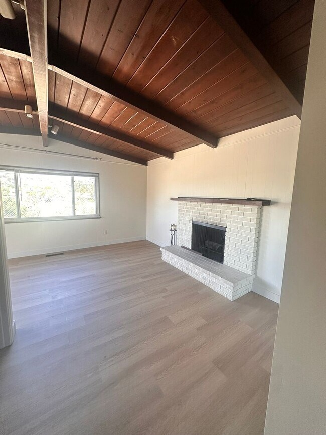 Photo - 6328-6332 Cleo Street Unit 6328