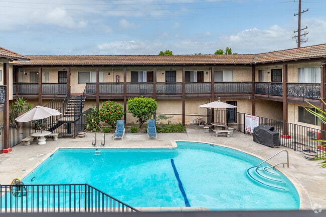 Glencrest Apartments - Glencrest Apartments
