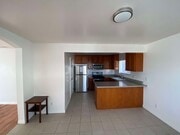 Photo - 762 W 21st St Unit 3