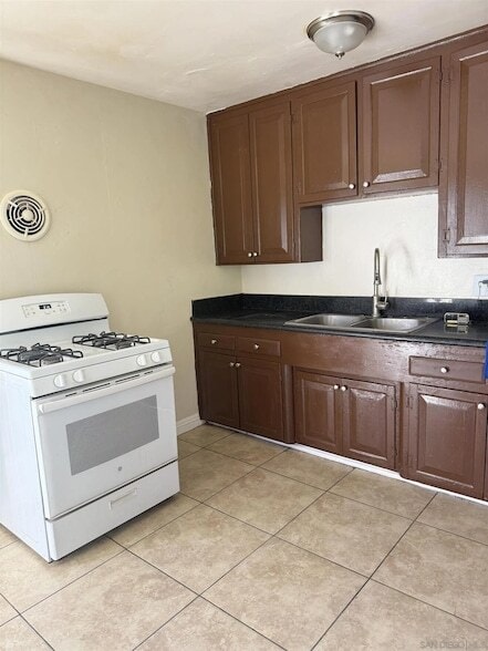 Photo - 534 S 33rd St