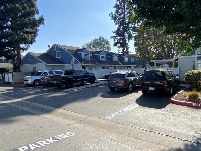 Photo - 805 W Grondahl St