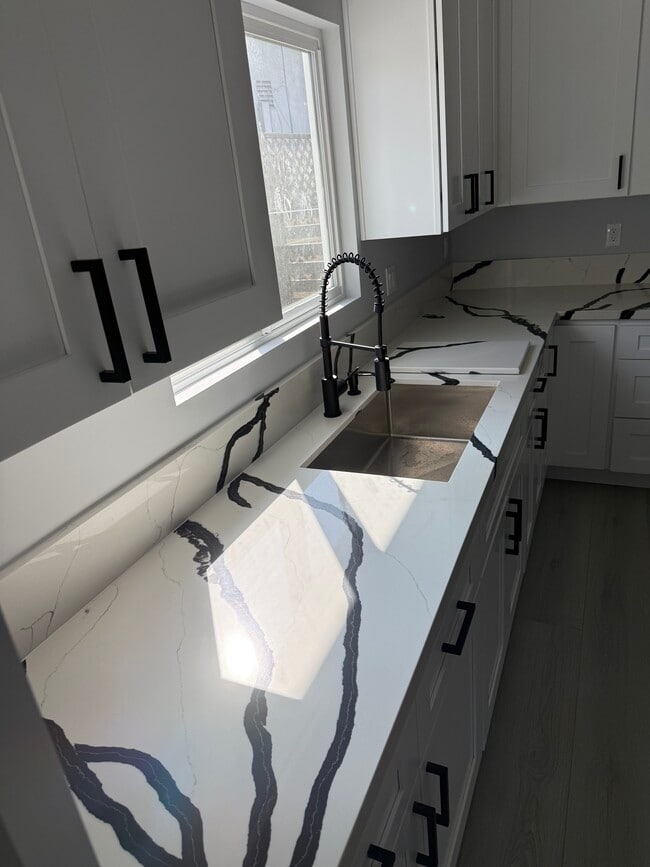 Photo - 17032 Midwood Dr