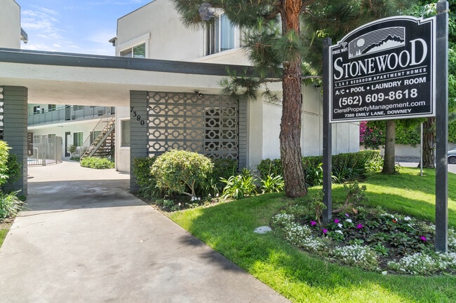 Stonewood - Stonewood Apartments