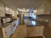 Photo - Cozy 2 Bedroom w/ Den close to JTNP House