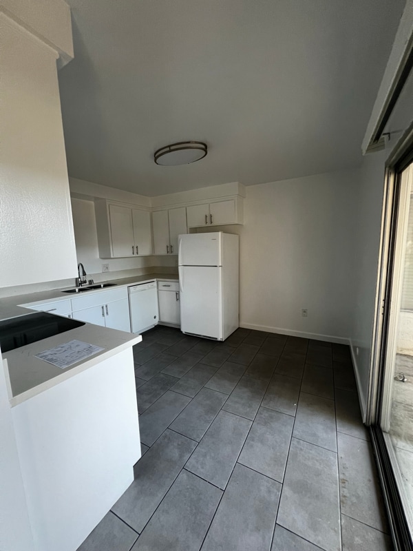 Photo - 2435 W 227th St Unit B