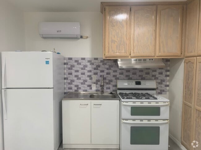 Building Photo - 20915 Avenue San Luis Rental