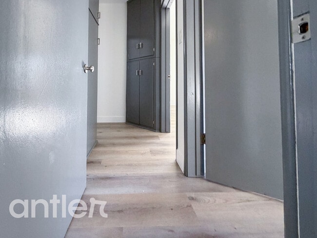 Photo - 4033 Palmwood Dr Unit 4