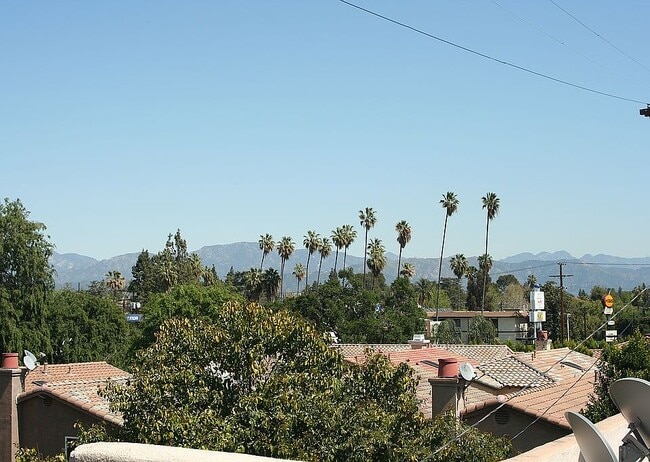 Photo - 5242 Vesper Ave