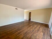 Photo - 1741 Lahoud Dr House
