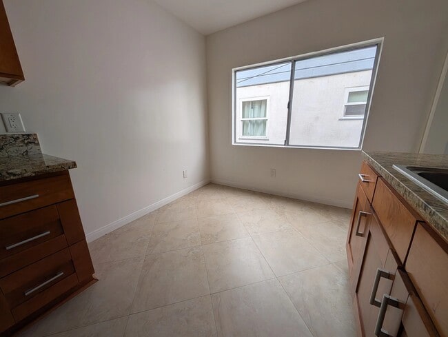 Photo - 5219 Packard St Unit 5219