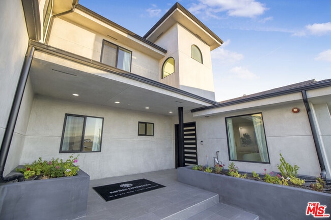 Photo - 18202 Rancho St