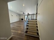 Photo - 717 N Hudspeth Ave House