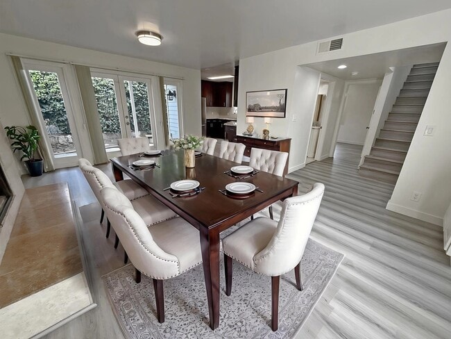 Photo - 4530 Whitsett Ave Unit House