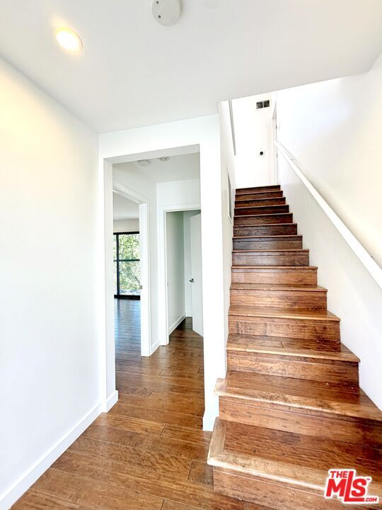 Photo - 2013 Cyprean Dr