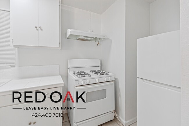 Photo - 739 Normandie Ave Unit 101