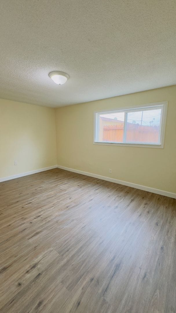 Photo - MOVE IN SPECIAL- Downstairs 2 bedroom +1 bath, patio. AVAILABLE NOW!! Unit 3516