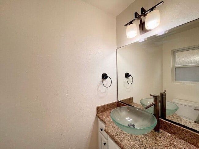 Photo - Beautifully Renovated 2 Bedroom 1.5 Bath Coronado Village Home