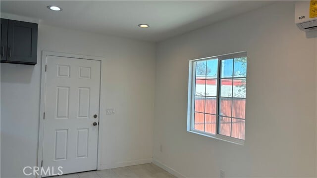 Photo - 2303 Holford St