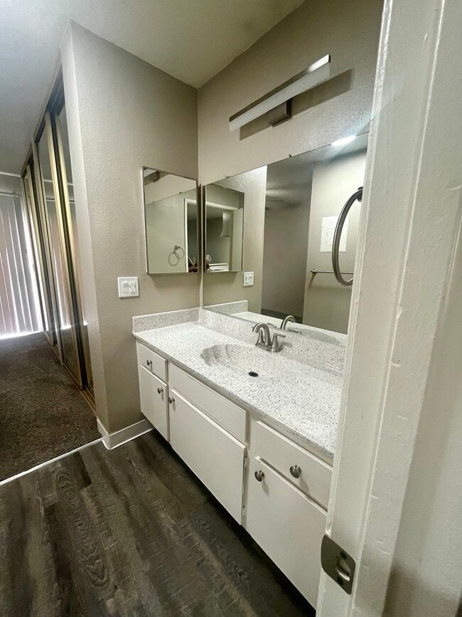 Photo - Park Yale Senior Apartments