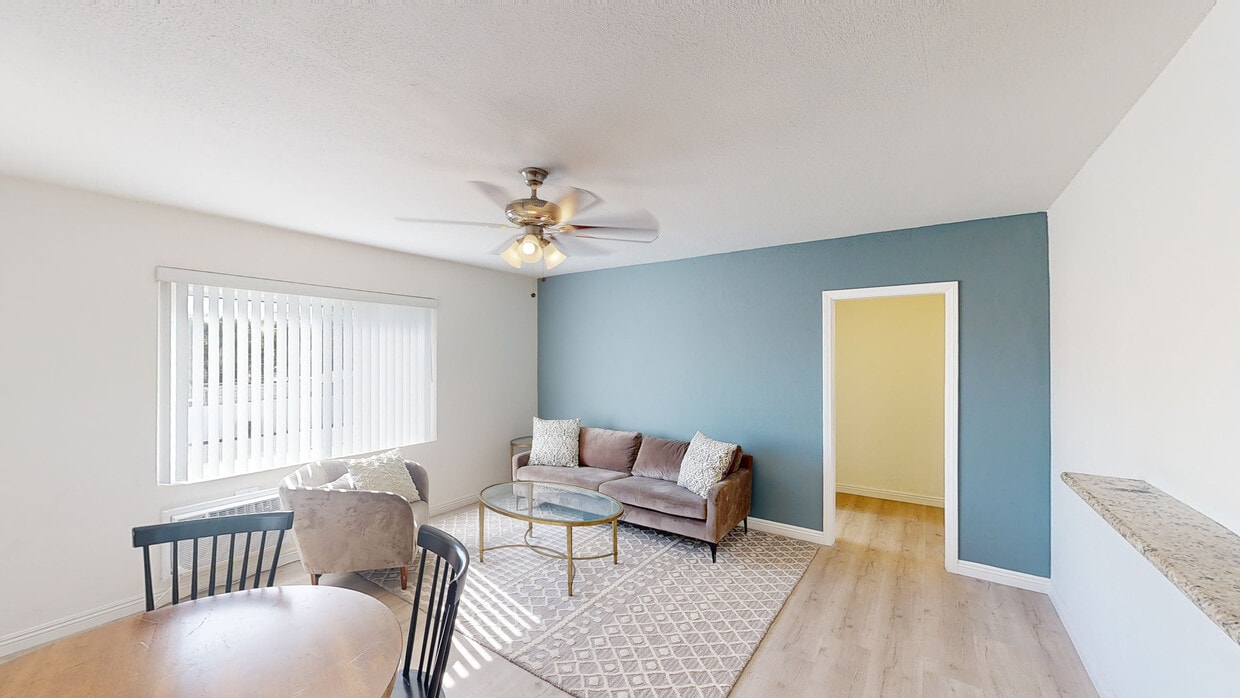 3D Tour - 6405 8th Ave