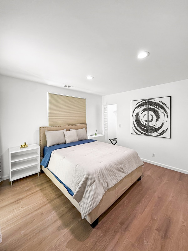 Photo - 1521 W 37th Pl