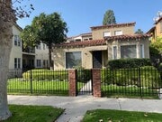 4259 1/2 Garthwaite - 4259 Garthwaite Ave Unit 4259half upstairs