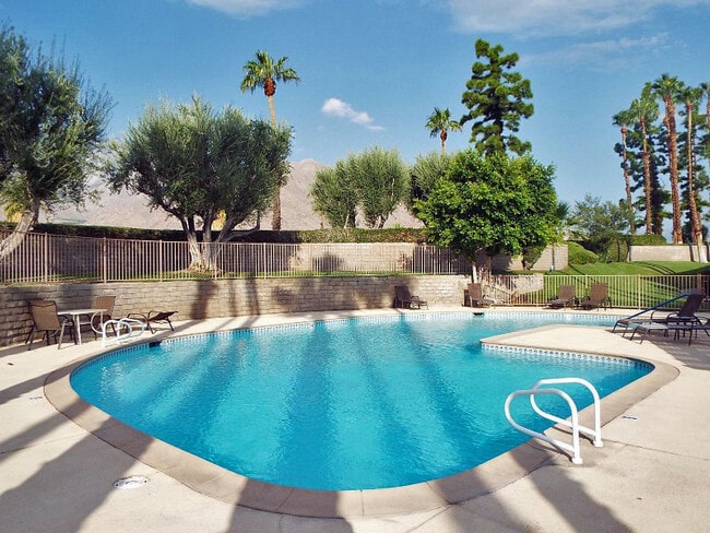 Photo - Palm Springs Villas - One Bedroom Condo
