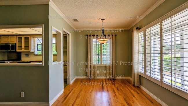 Photo - 1022 N Baker St