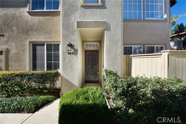Photo - 707 Yorkshire Townhome